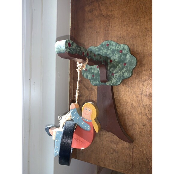 OOAK - Vintage Hand-painted Folk Art Farm Girl On Tire Swing Hung On Apple Tree - Picture 1 of 12